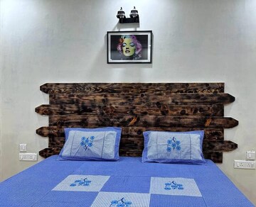 Bedroom in 3 BHK Builder Floor at Rajpur Road – for Sale