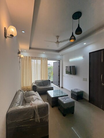 Living Room in 4 BHK Apartment at Settlers India, Sector 57 – for Rent