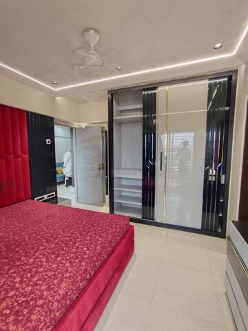 Bedroom in 2 BHK Apartment at Kaveri Tower Andheri West, Andheri West – for Rent