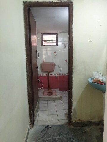 Bathroom in 2 BHK Builder Floor at Manju Nilaya, Abbigere – for Rent