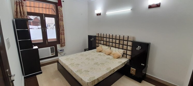 Bedroom, new friends colony 6+ Bedroom 500 Sq.Yd. Independent House In New Friends Colony Delhi 8822605