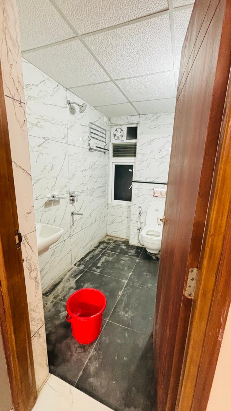 Bathroom, trendsquares-ambience 3 Bedroom 1535 Sq.Ft. Apartment In Thanisandra Main Road Bangalore 8822563