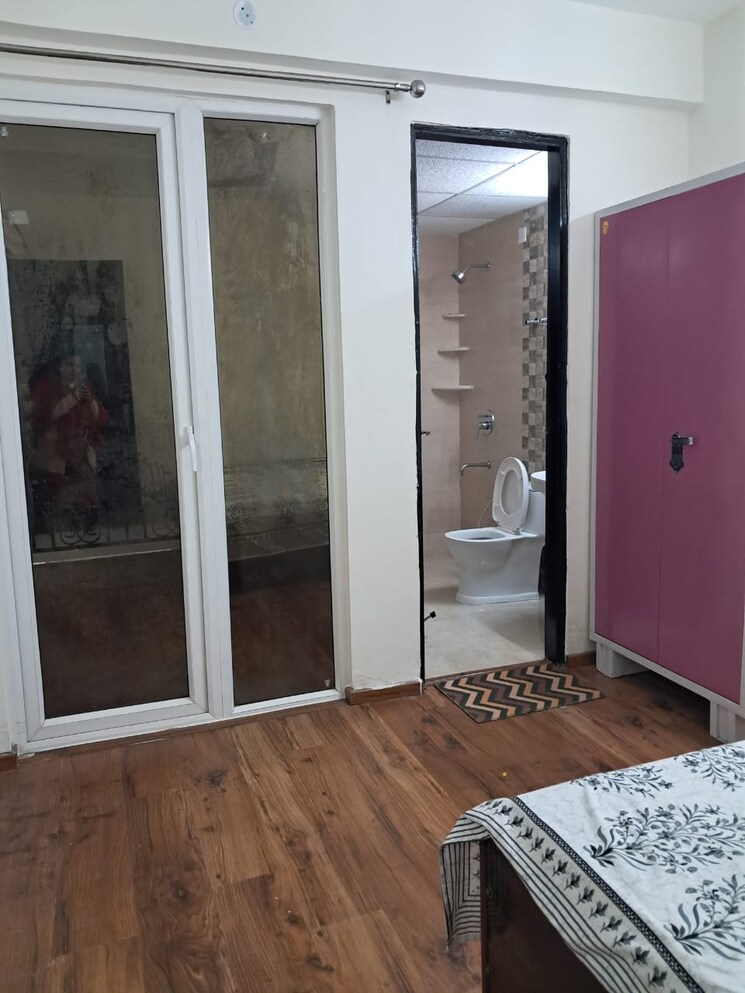 Bathroom, signature-global-sco 2.5 Bedroom 1081 Sq.Ft. Apartment In Sohna Sector 36 Gurgaon 8822584