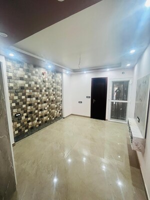 Bedroom in 3 BHK Builder Floor at Gms Road – for Sale