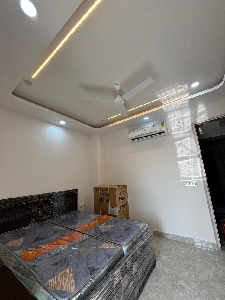 Bedroom, sector 55 1 RK 750 Sq.Ft. Builder Floor In Sector 55 Gurgaon 8822593