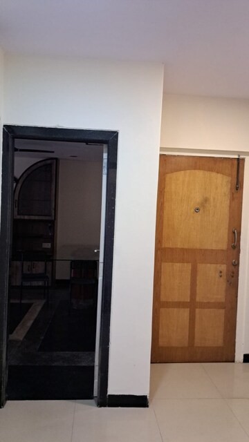  2 BHK Apartment at Jewel Palace, Khar West – for Rent