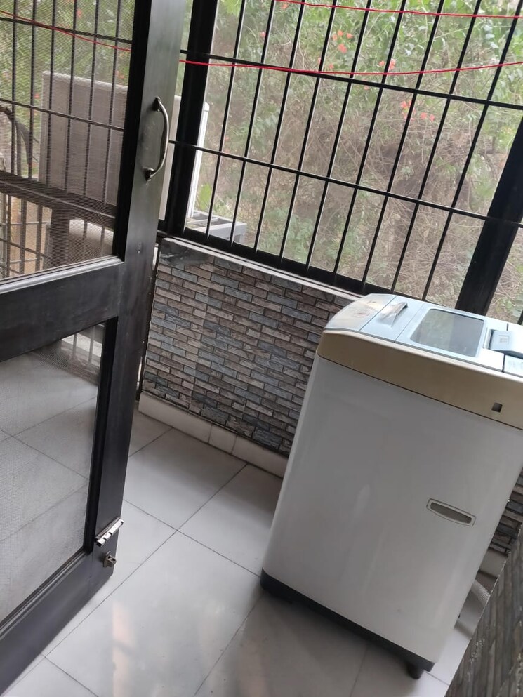 Balcony, greater kailash i 3 Bedroom 1800 Sq.Ft. Builder Floor In Greater Kailash I Delhi 8822624