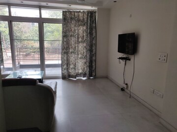 Room in 3 BHK Builder Floor at Greater Kailash I – for Rent