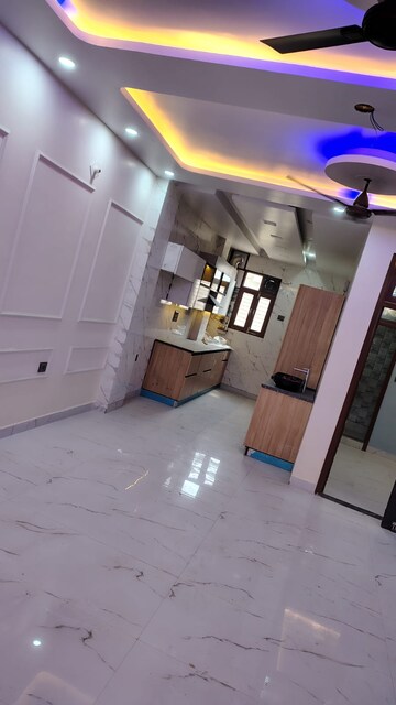3 BHK Builder Floor For Rent in Dwarka Mor