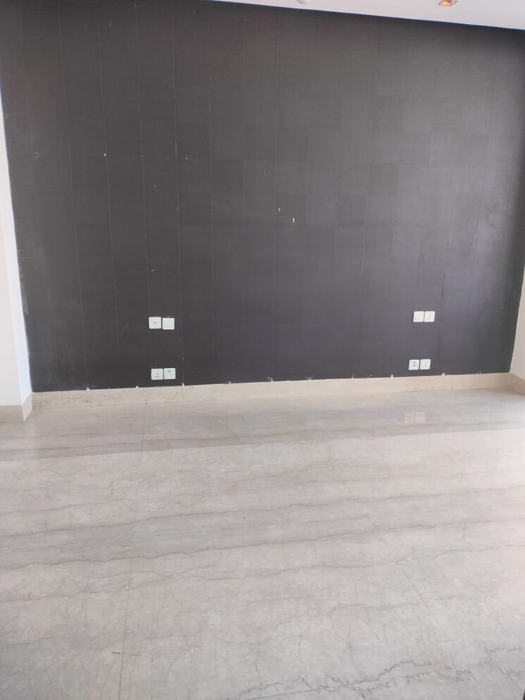 Bedroom, salcon-the-verandas 5 Bedroom 5500 Sq.Ft. Apartment In Sector 54 Gurgaon 8822616