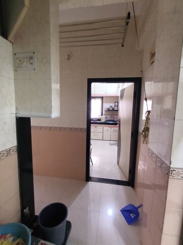 Bathroom in 1 BHK Apartment at Dombivli West – for Rent