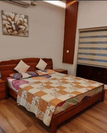 Bedroom in 2 BHK Builder Floor at Khanpur – for Rent