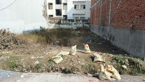  Plot For Sale in Anand Vihar