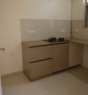 Room in 1 BHK Apartment at Hiranandani Estate Solitaire C, Ghodbunder Road – for Sale