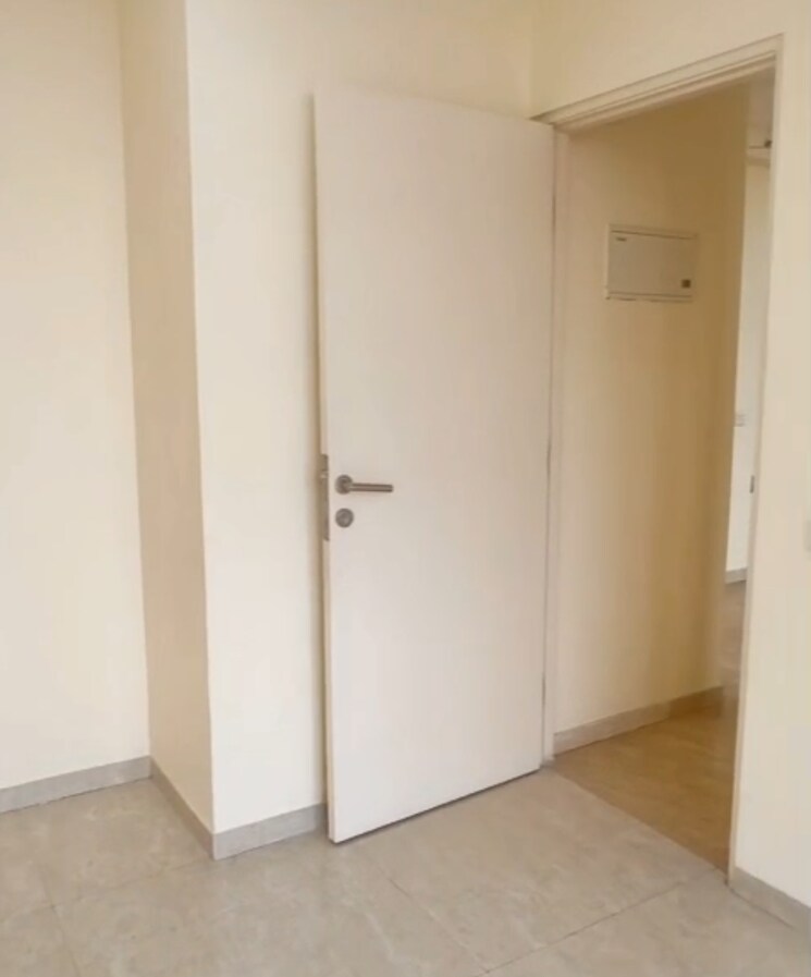 Room, hiranandani-estate-solitaire-c 1 Bedroom 415 Sq.Ft. Apartment In Ghodbunder Road Thane 8822661