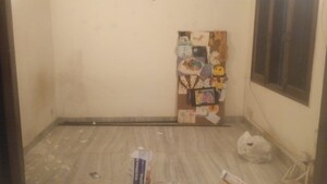  5 BHK Independent House at New Friends Colony – for Sale