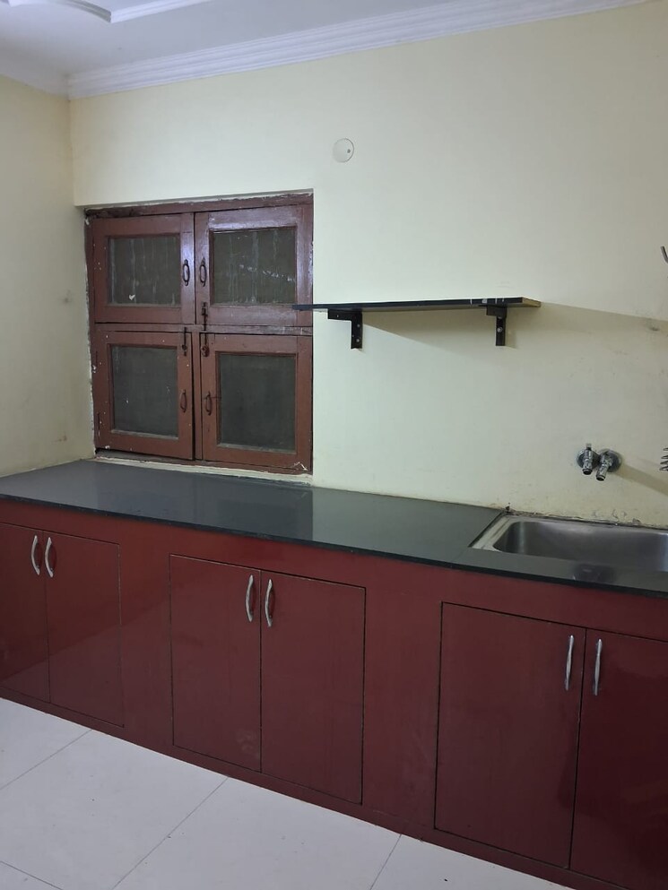 Kitchen, mayur vihar phase 1 2 Bedroom 820 Sq.Ft. Apartment In Mayur Vihar Phase 1 Delhi 8822666