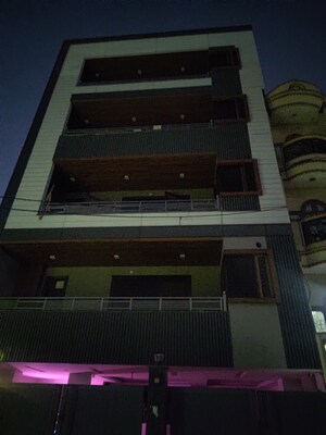 3 BHK Builder Floor For Sale in Sector 7