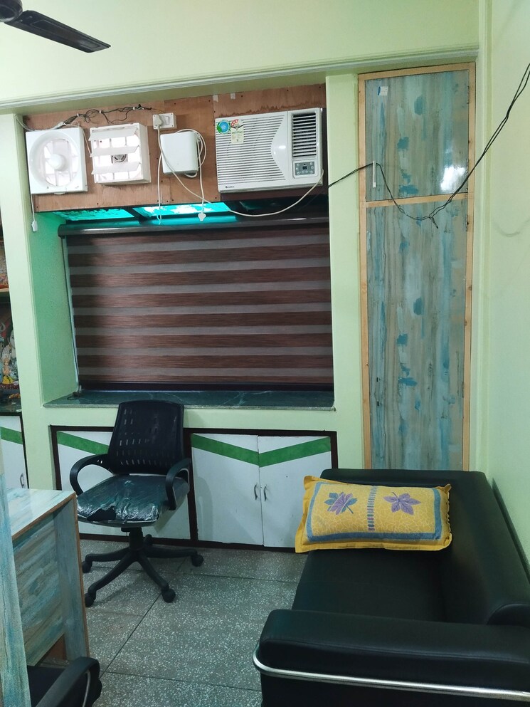 Team Area, dwarka Commercial Office Space 252 Sq.Ft. In Dwarka Delhi 8822687