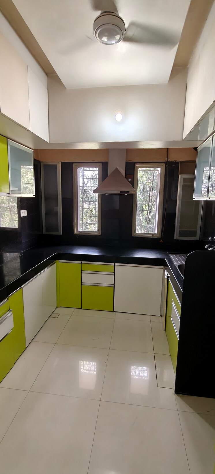 Kitchen, model colony 3 Bedroom 1500 Sq.Ft. Apartment In Model Colony Pune 8822748