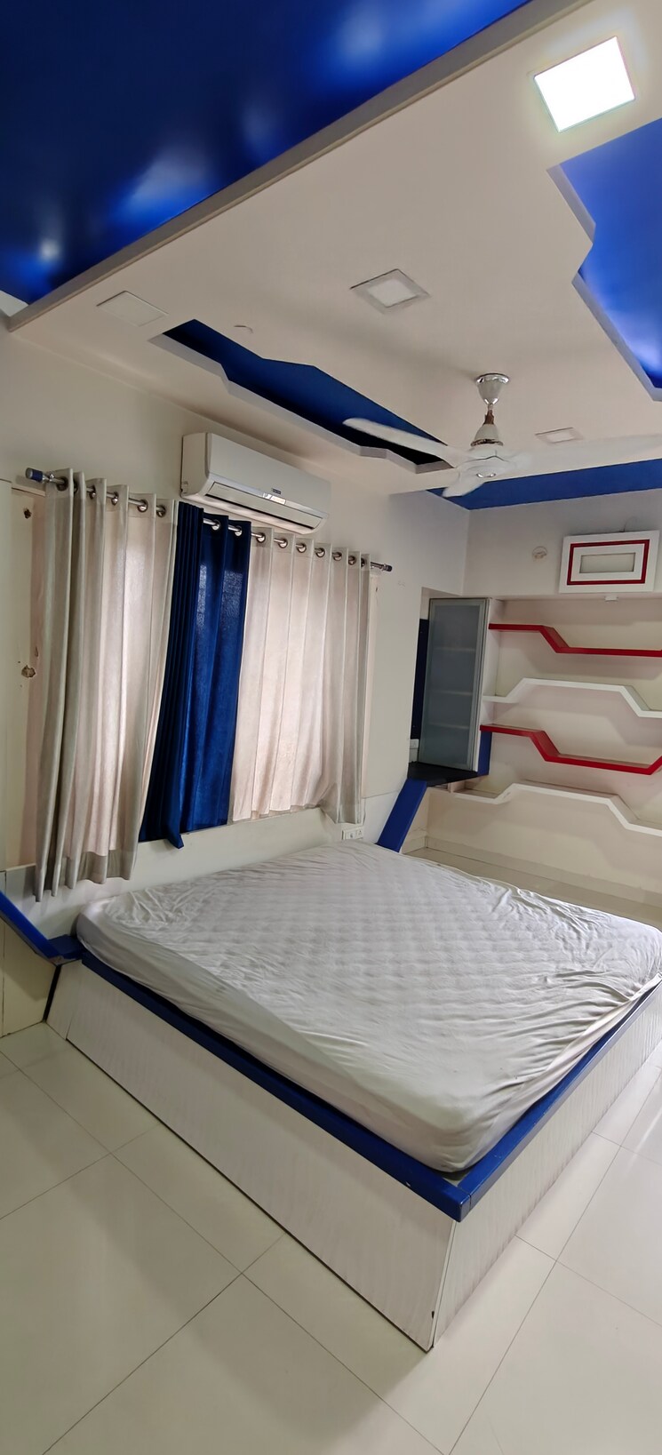 Master Bedroom, model colony 3 Bedroom 1500 Sq.Ft. Apartment In Model Colony Pune 8822748