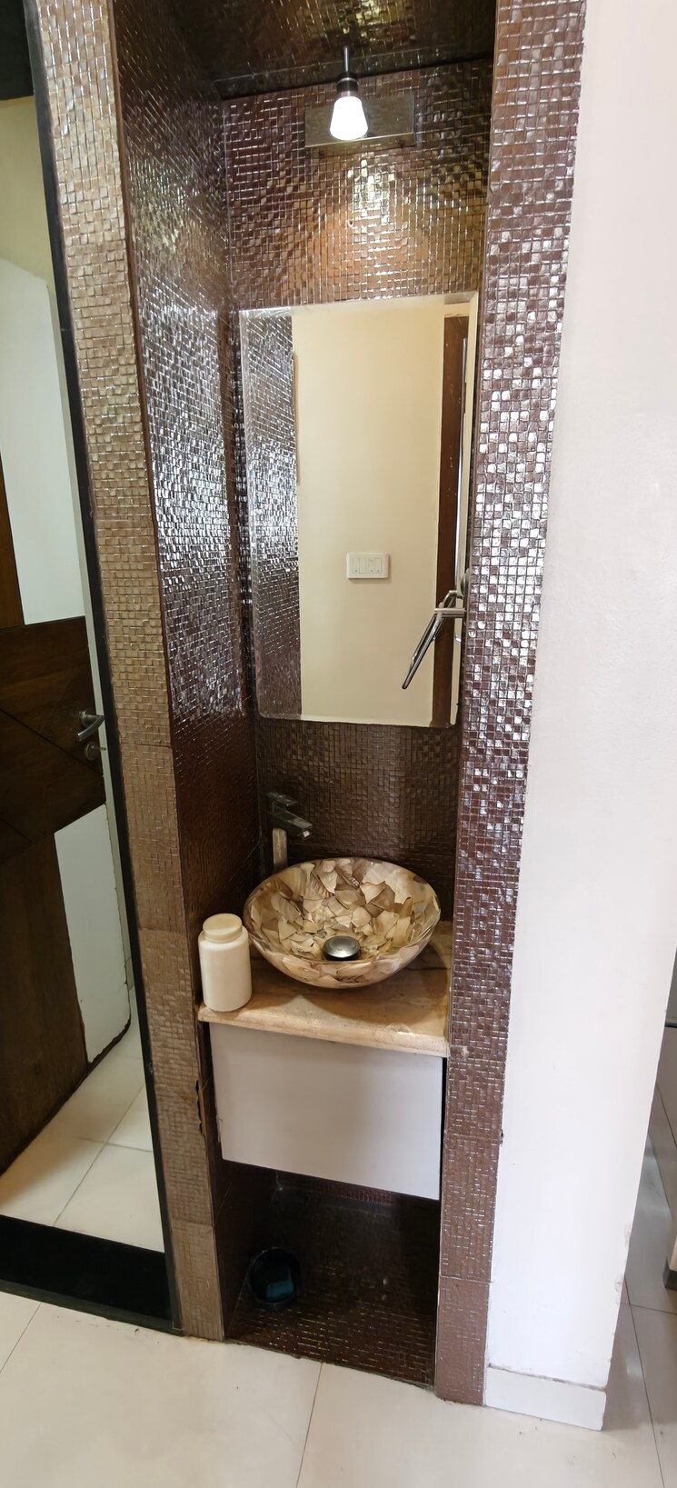 Bathroom, model colony 3 Bedroom 1500 Sq.Ft. Apartment In Model Colony Pune 8822748