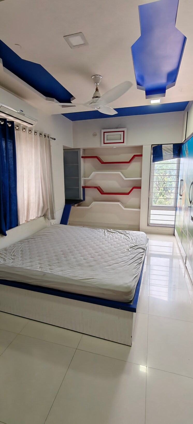 Bedroom, model colony 3 Bedroom 1500 Sq.Ft. Apartment In Model Colony Pune 8822748