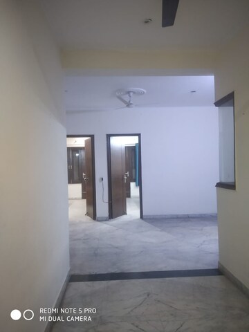 Room in 1 BHK Builder Floor at Sector 55 – for Rent