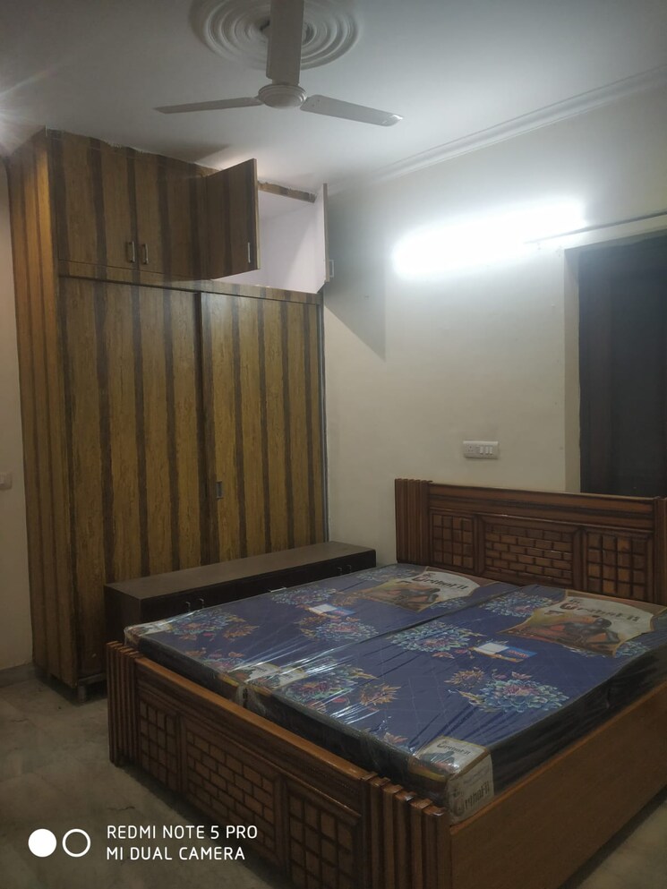 Bedroom, sector 55 1 Bedroom 800 Sq.Ft. Builder Floor In Sector 55 Gurgaon 8822706