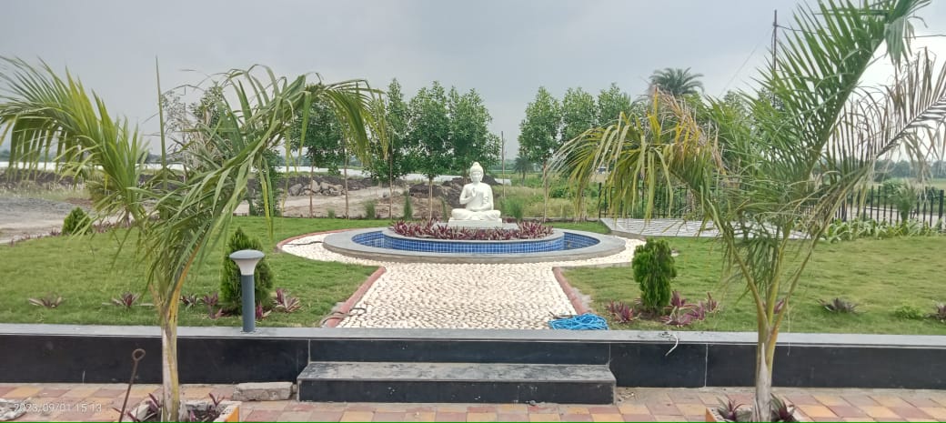 Plot For Sale in Ras Garden 