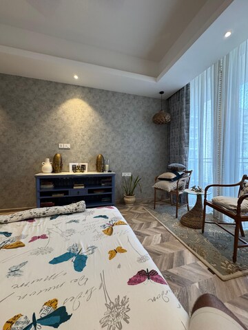 Living Room in 3.5 BHK Apartment at Unitech Fresco, Sector 50 – for Sale