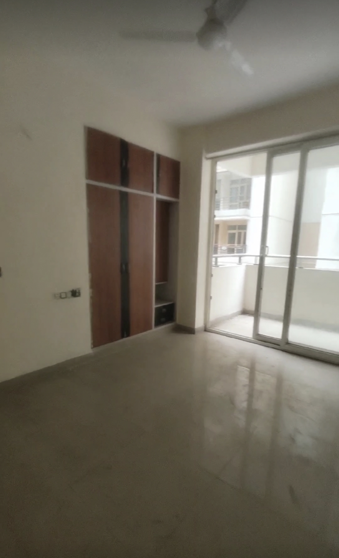 4 BHK 2200 Sq.Ft. Apartment in Sam Residency