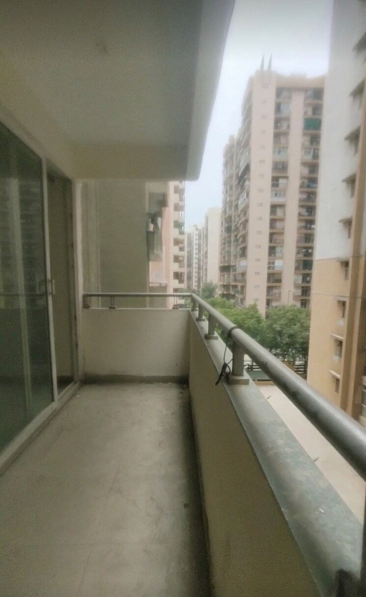 Balcony, sam-residency 4 Bedroom 2200 Sq.Ft. Apartment In Sain Vihar Ghaziabad 8822776