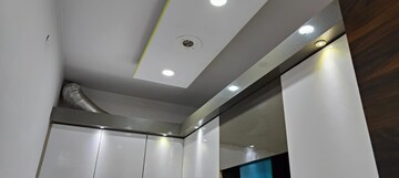 Furnished Amenities in 2.5 BHK Builder Floor at Dwarka Mor – for Rent