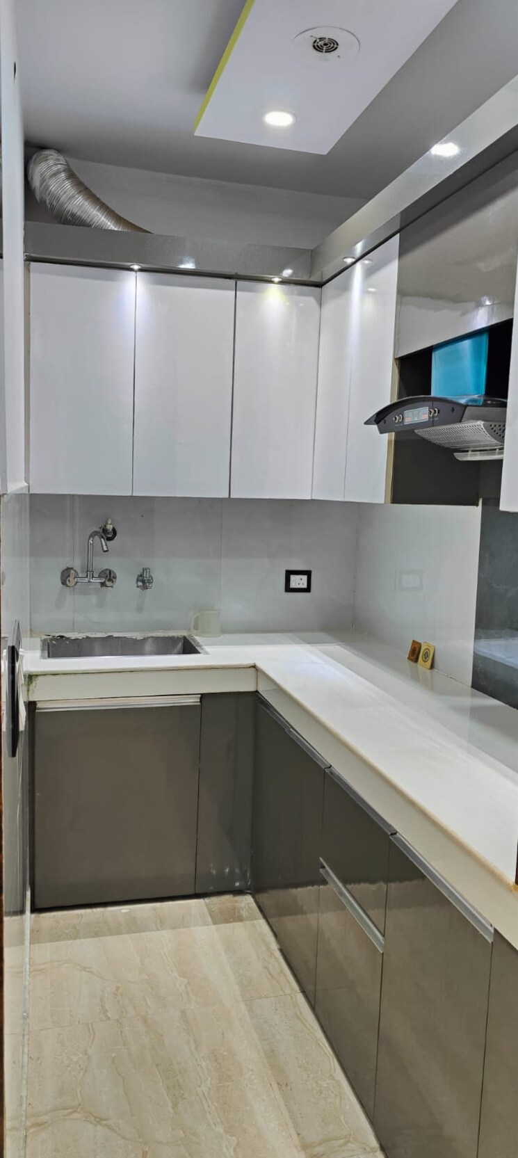 Kitchen, dwarka mor 2.5 Bedroom 850 Sq.Ft. Builder Floor In Dwarka Mor Delhi 8822802