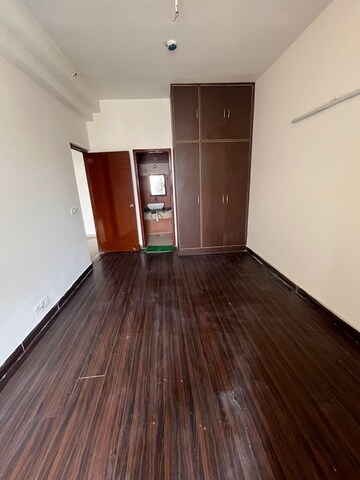 Furnished Amenities in 3 BHK Apartment at Mahagun Mywoods, Sector 16c Greater Noida – for Rent