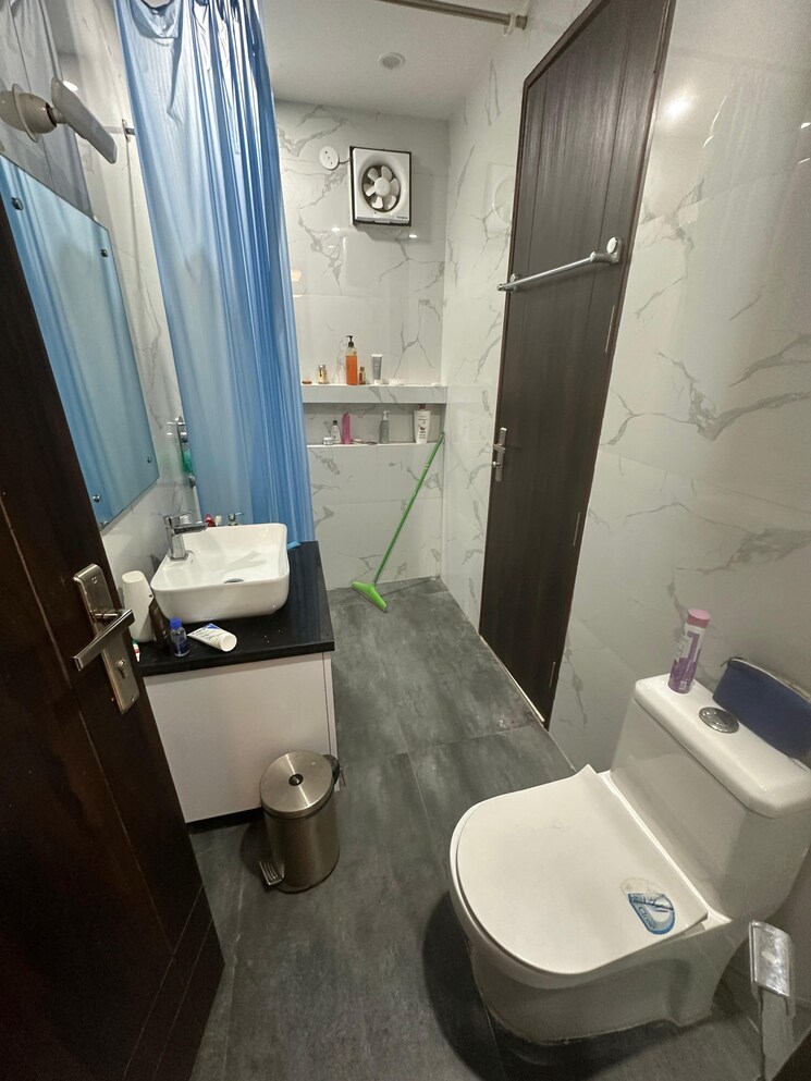 Master Bedroom, suncity-township-gurgaon 3 Bedroom 1600 Sq.Ft. Builder Floor In Sector 54 Gurgaon 8822940