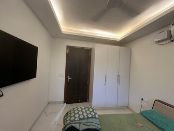 Bedroom in 3 BHK Builder Floor at Suncity Township Gurgaon, Sector 54 – for Rent