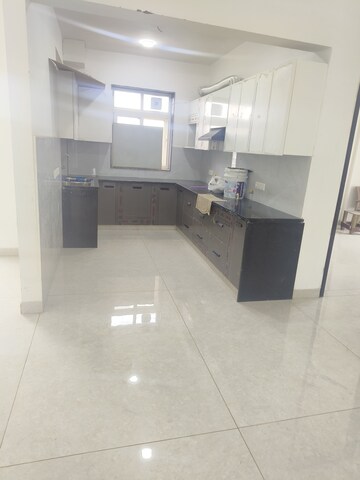 Kitchen in 5 BHK Apartment at Sector 52 – for Rent
