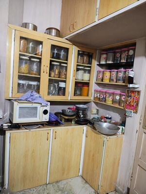 Furnished Amenities in 4 BHK Villa at Prahlad Nagar – for Sale