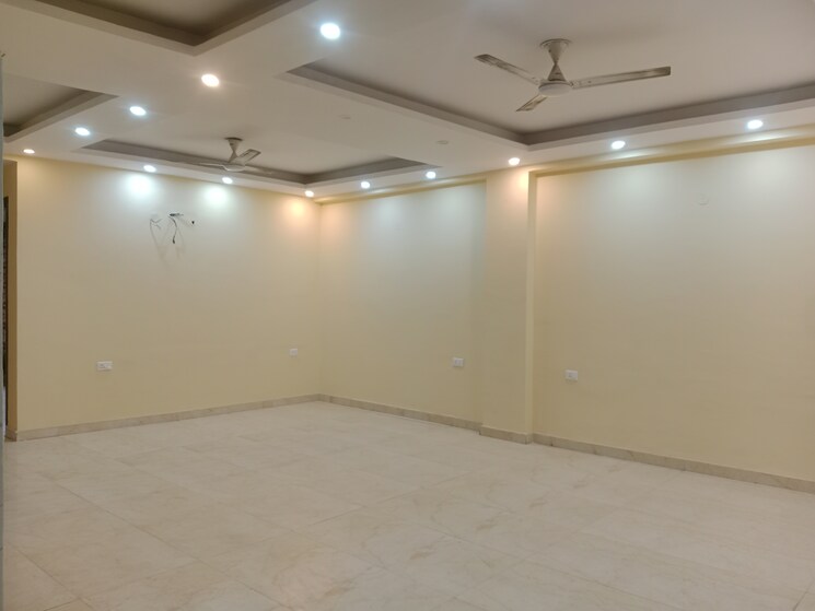 Room, ashoka enclave 4 Bedroom 2100 Sq.Ft. Builder Floor In Ashoka Enclave Faridabad 8822978