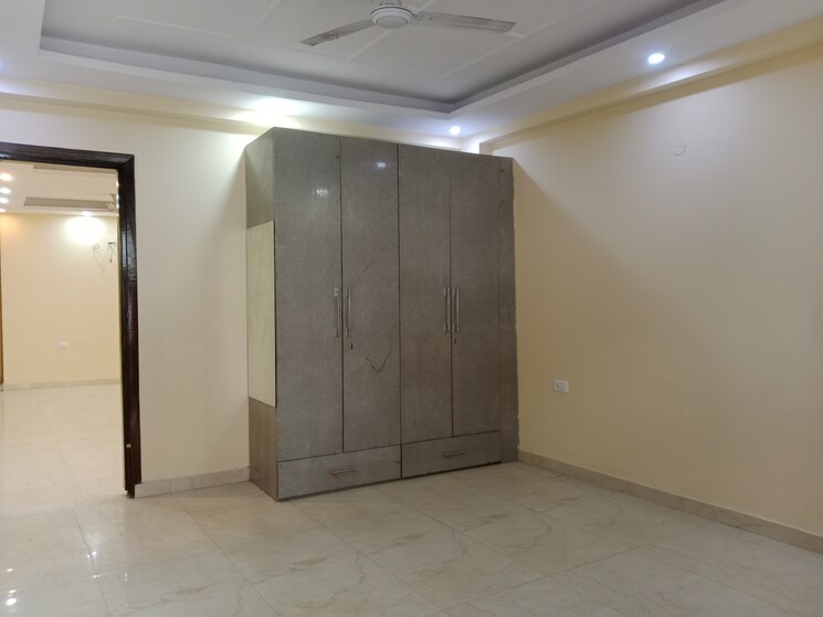 Room, ashoka enclave 4 Bedroom 2100 Sq.Ft. Builder Floor In Ashoka Enclave Faridabad 8822978