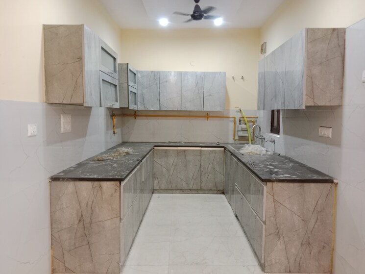 Kitchen, ashoka enclave 4 Bedroom 2100 Sq.Ft. Builder Floor In Ashoka Enclave Faridabad 8822978