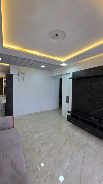 Room in 3 BHK Apartment at Goyal Lakshchandi Heights, Goregaon East – for Sale