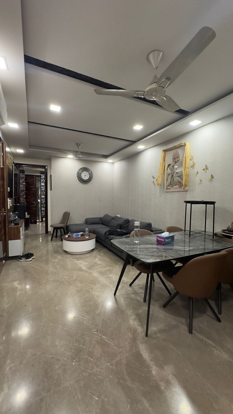 Master Bedroom, samaj-kalyan-society 3 Bedroom 900 Sq.Ft. Apartment In Vikas Puri Delhi 8823038