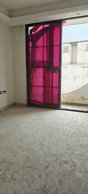 Room in 4 BHK Builder Floor at Greater Kailash ii – for Sale