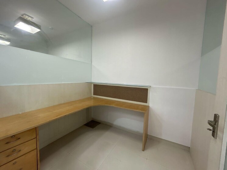 Room, marathon-nextgen-innova Commercial Office Space 900 Sq.Ft. In Lower Parel Mumbai 8823174