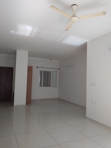 Room in 3 BHK Apartment at L&T Raintree Boulevard, Hebbal – for Rent