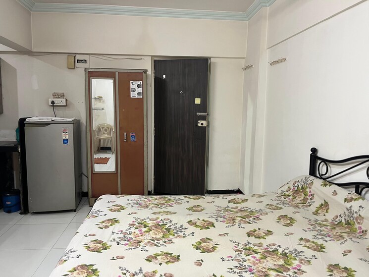 Room, piccadilly-1-chs 1 RK 325 Sq.Ft. Apartment In Goregaon East Mumbai 8823189