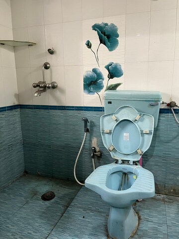 Bathroom in 1 RK Apartment at Piccadilly 1 CHS, Goregaon East – for Rent